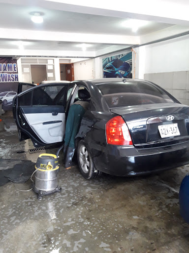 Lavame Carwash