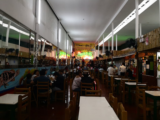 Restaurante Los Manglares De Tumbes